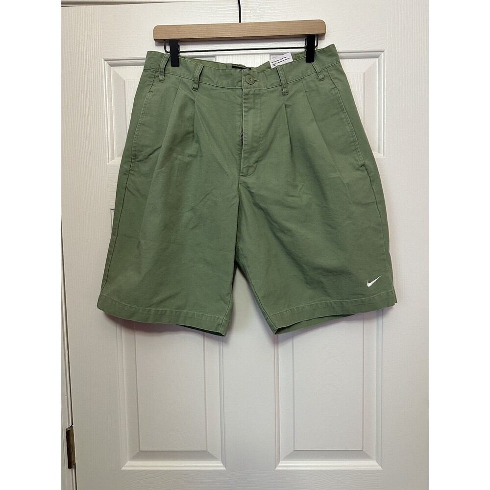 Nike Lifestyle Pleated Chino Shorts Green Loose Fit DX0643-386 Size 32 Medium